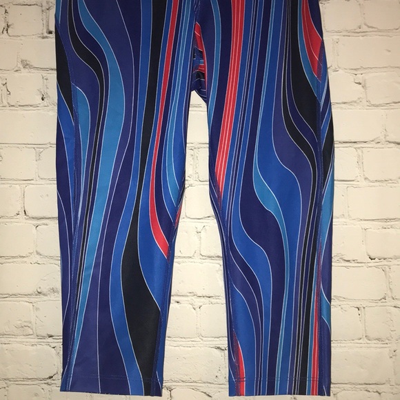Speedo capris all over print XS - Picture 3 of 7